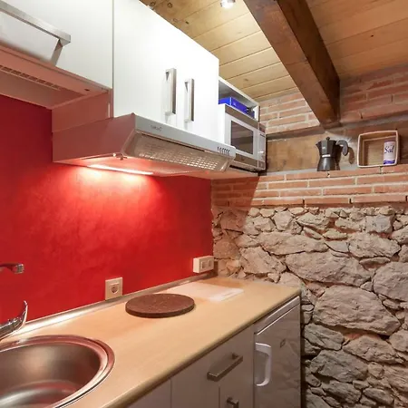 Estudio Sonido Y Jacuzzi Апартаменты Сантандер